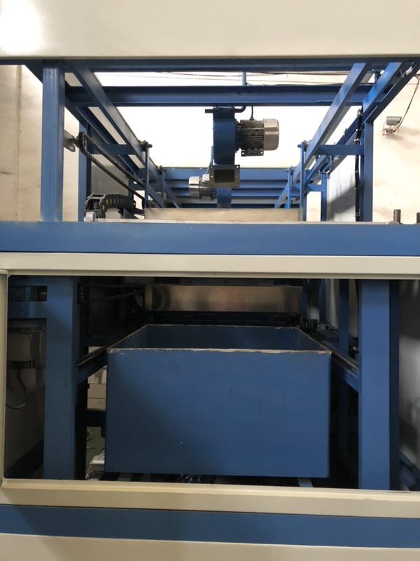 塑料成型打板機(jī)